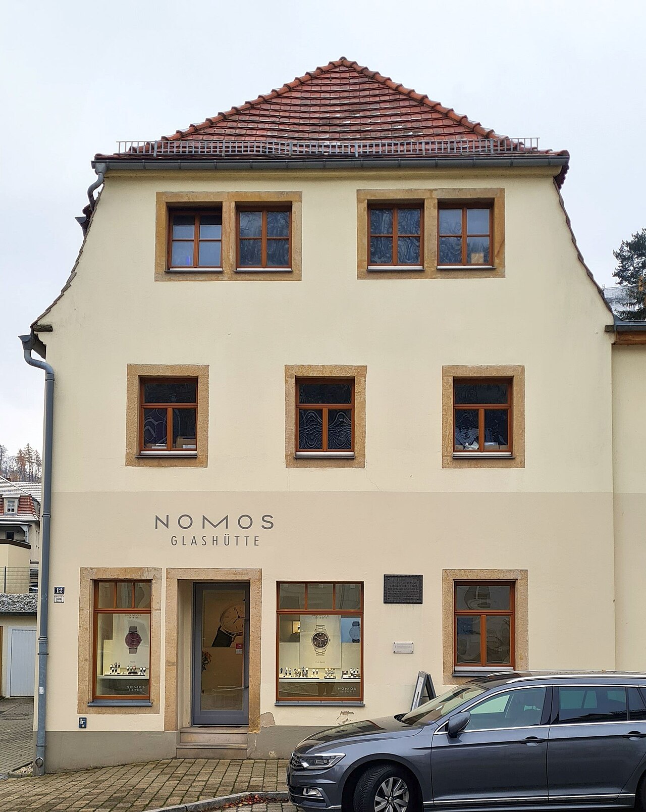 Nomos Glashutte 01 dress watch